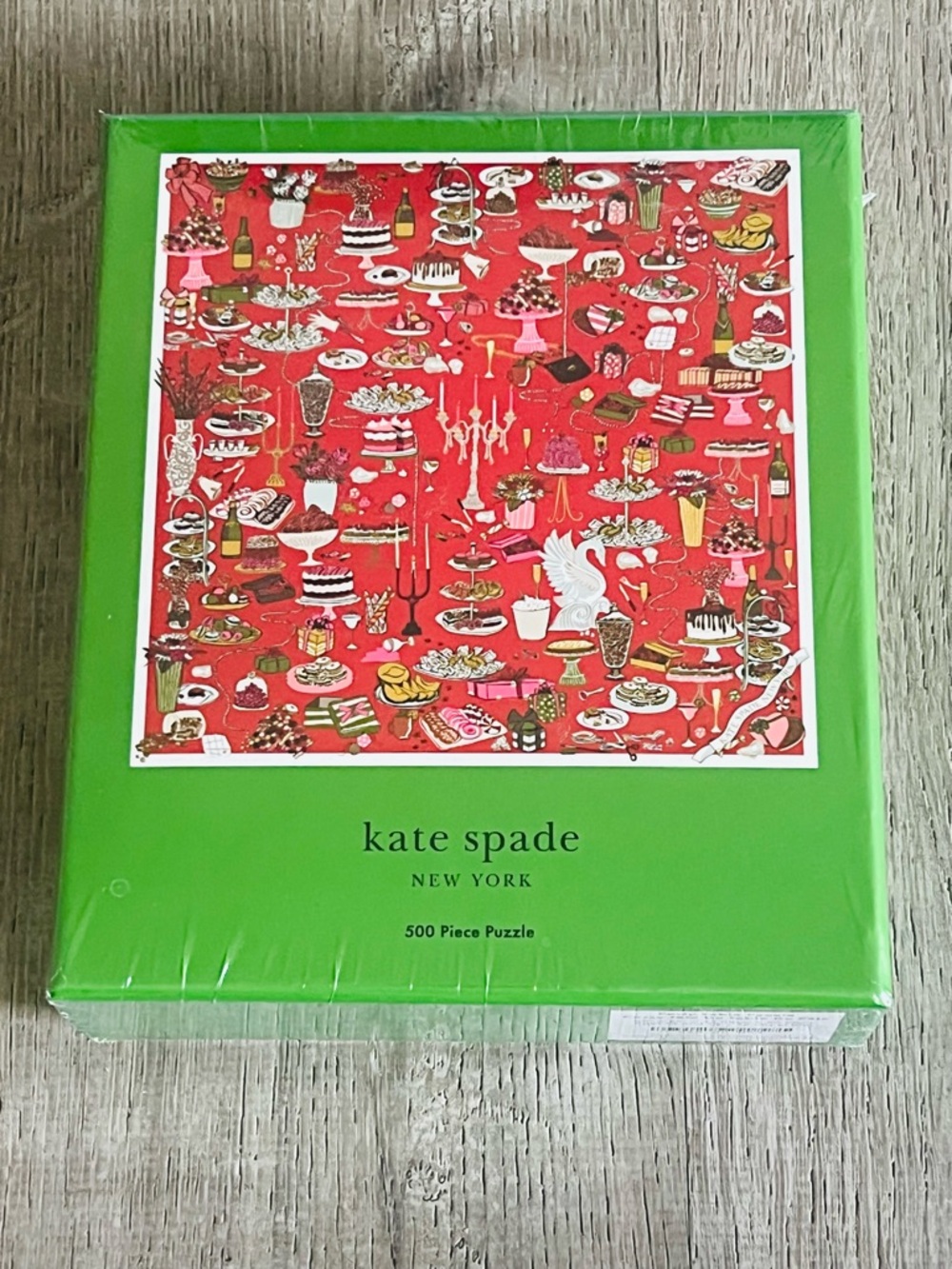 kate spade Red Illustration Puzzle with Green Box